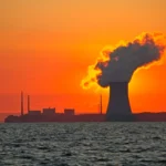 “AI 돌릴 전기가 없다?” 트럼프 정부, 원자력 안전 규제 빗장 풀었다… 득과 실은?