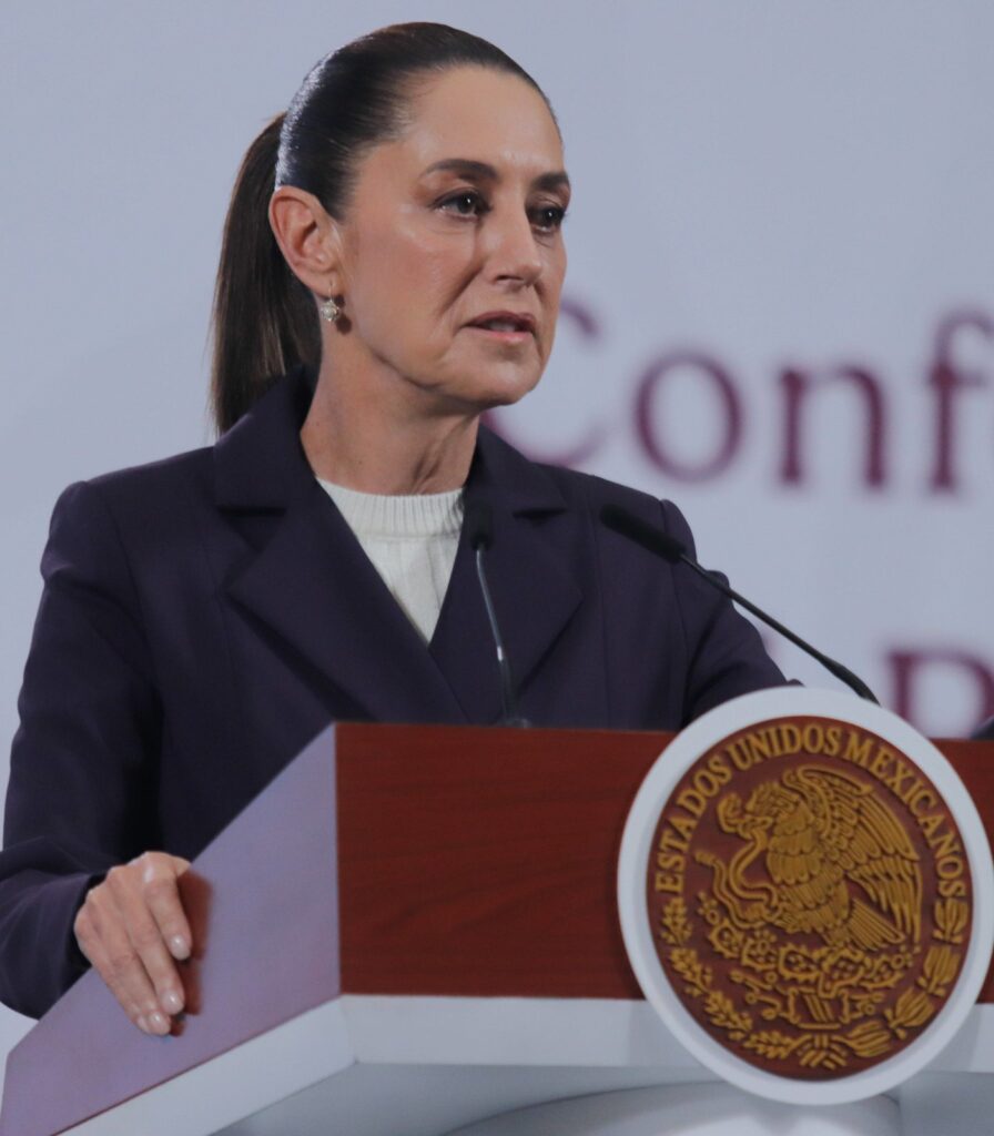 “현금 안 받습니다” 멕시코 주유소의 대변신, 디지털 화폐 시대 개막