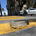 “도로 위 암살자” 포트홀, 이제 Waymo 자율주행차가 잡는다! Waze와 역대급 협업